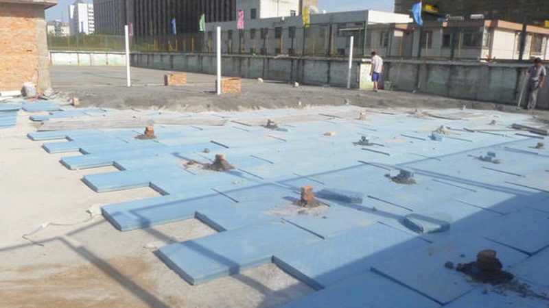 地下室防水涂料选哪种品牌？不裂的秘密在这里